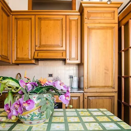 公寓 La Casa Di Stefania *