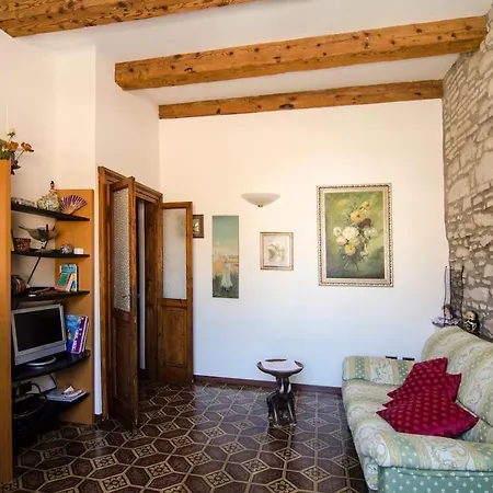 公寓 La Casa Di Stefania 佩萨罗